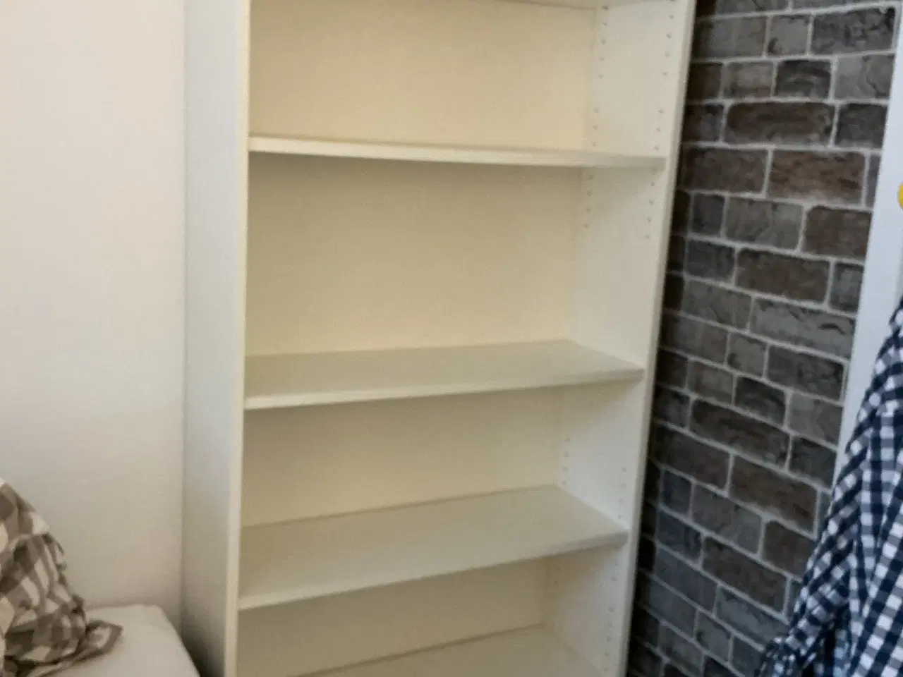 Billede 1 - Billy reol