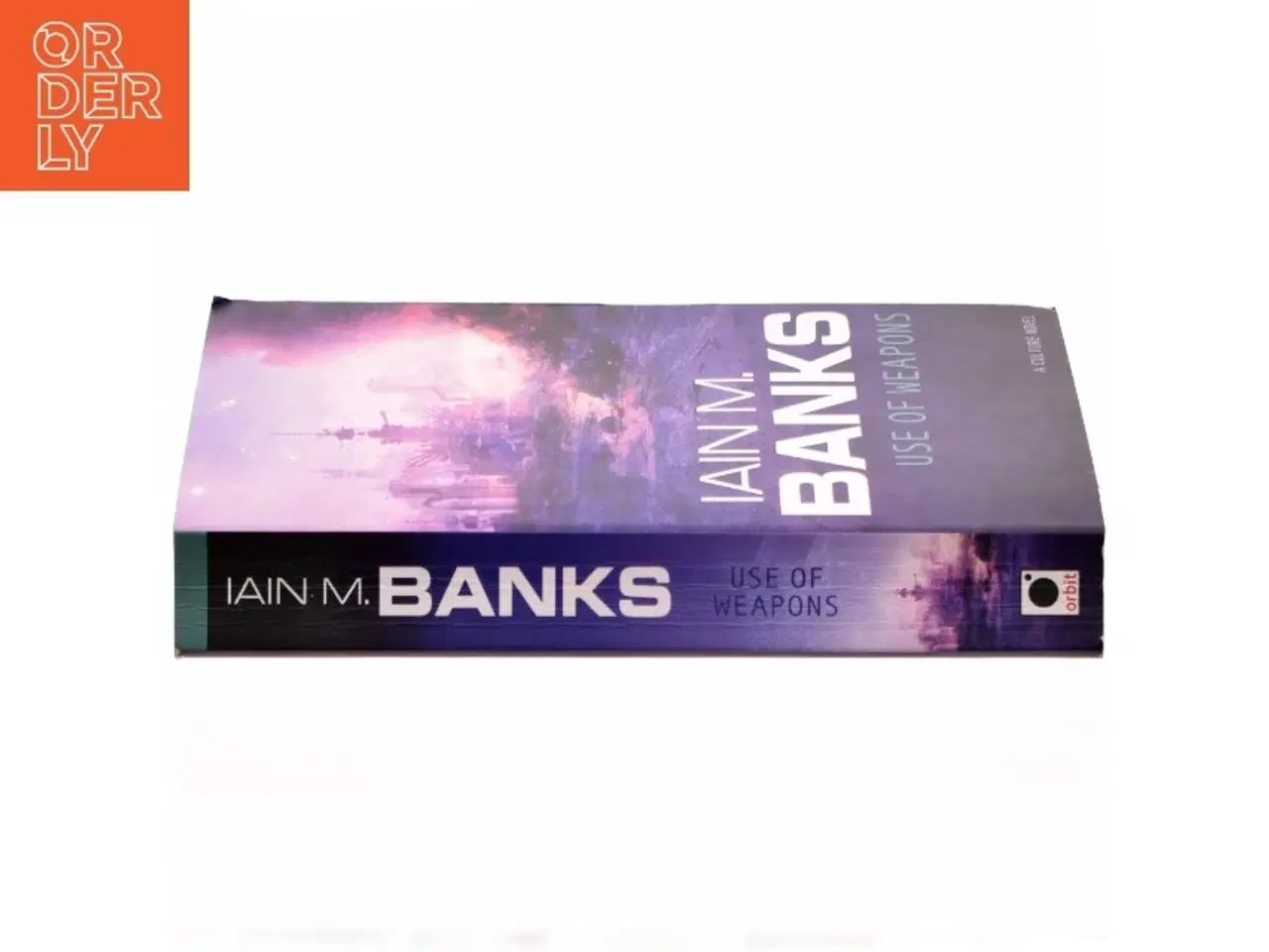 Billede 2 - Use of weapons af Iain Banks (Bog)