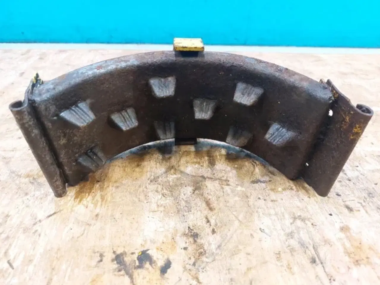 Billede 2 - New Holland TF46 Dæksel LH 80921724