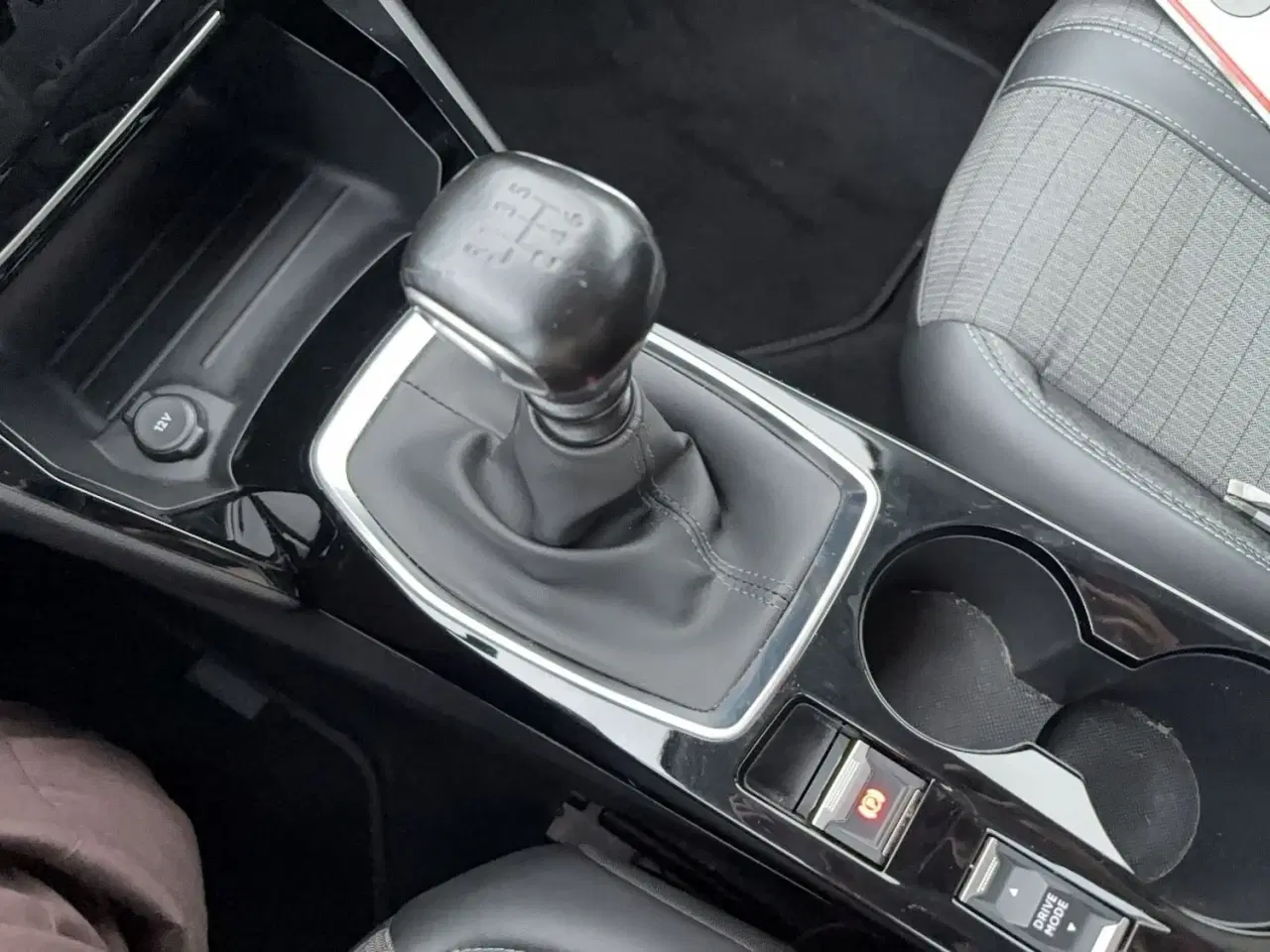 Billede 12 - Peugeot 208 1,5 BlueHDi 100 Allure