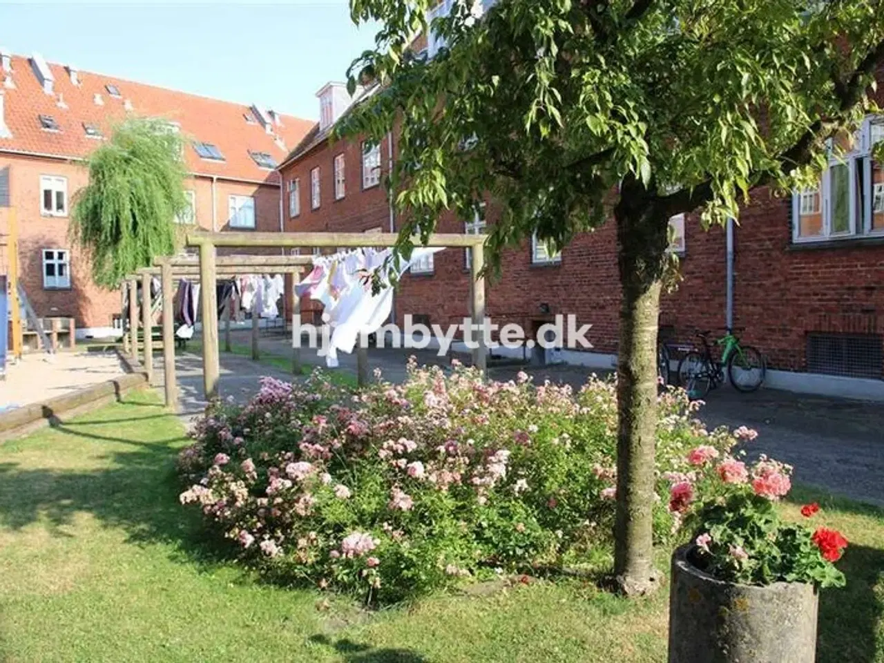Billede 2 - Hjembytte - Hvidbjergvej