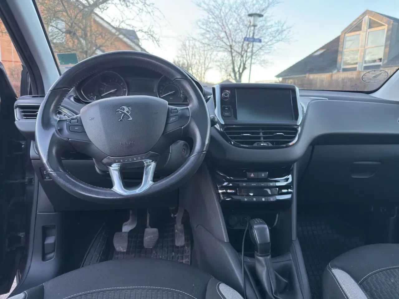 Billede 10 - Peugeot 208 1,2 VTi 82 Active