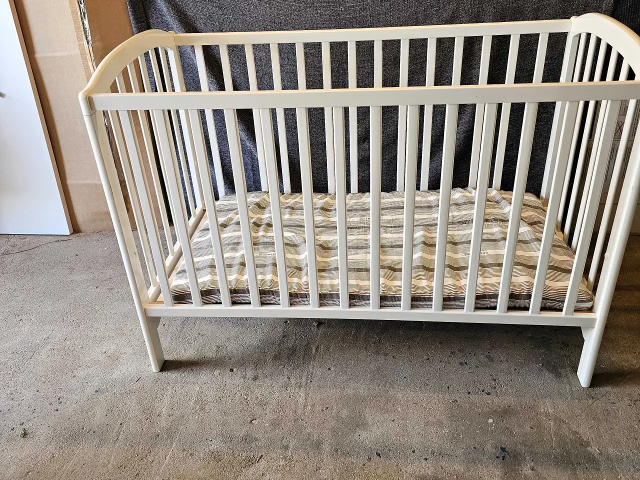 Billede 5 - Baby tremmeseng 