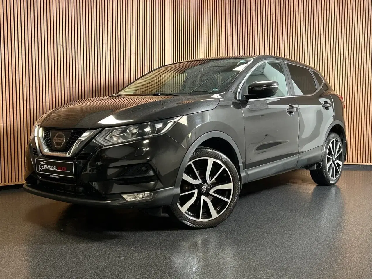 Billede 1 - Nissan Qashqai 1,2 Dig-T 115 N-Connecta X-tr.