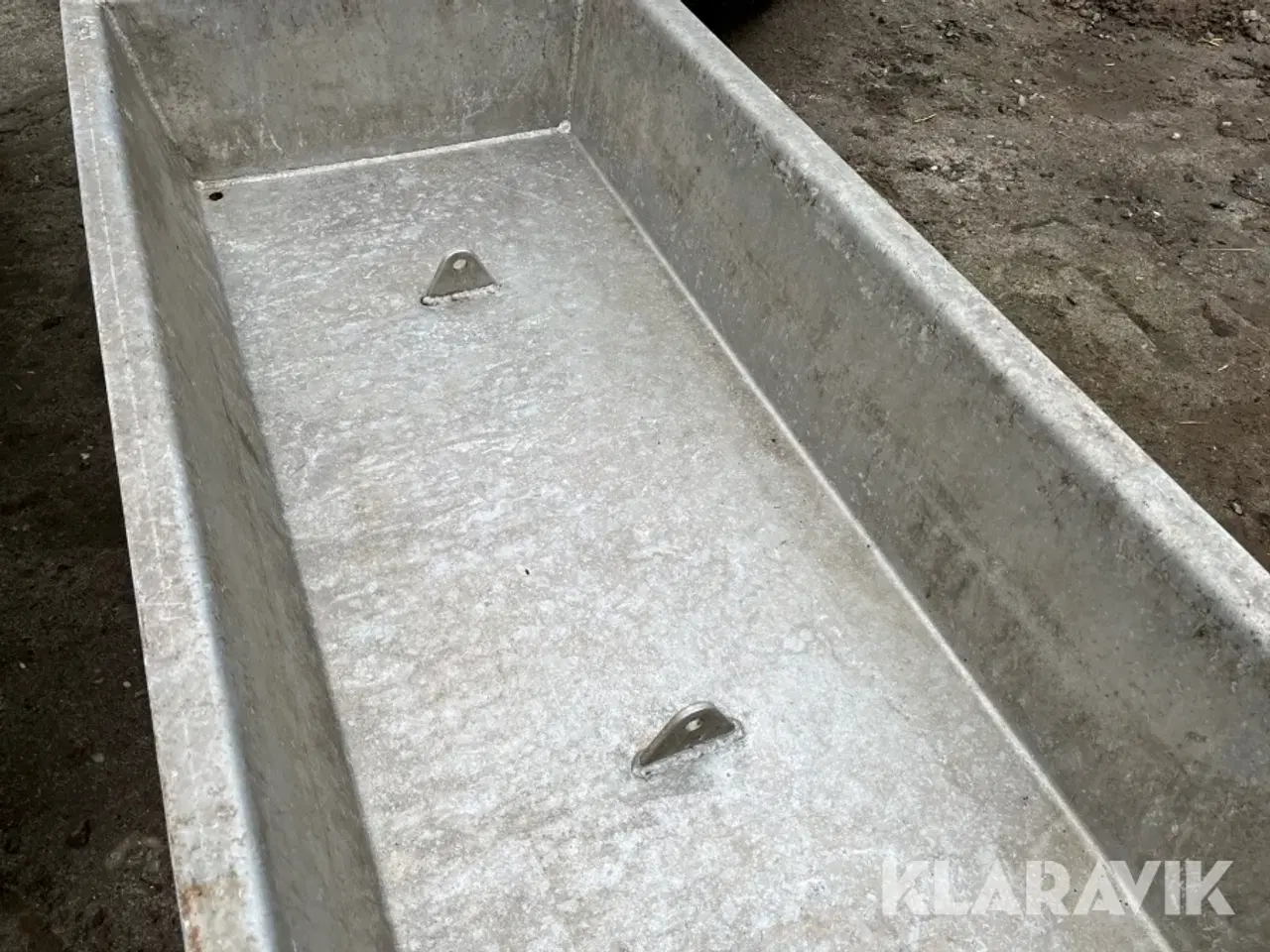 Billede 5 - Drikke kar/trug Alumimium 5 styk.