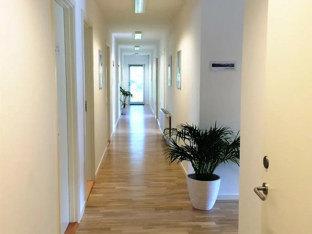 Billede 5 - Nye kontor-/behandlerlokaler i miljørigtigt erhvervshus!