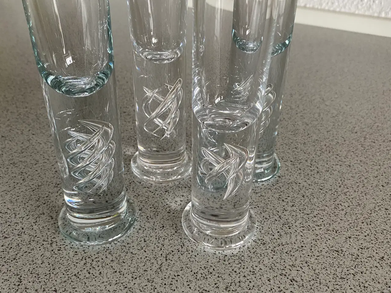 Billede 1 - Holmegård High Life