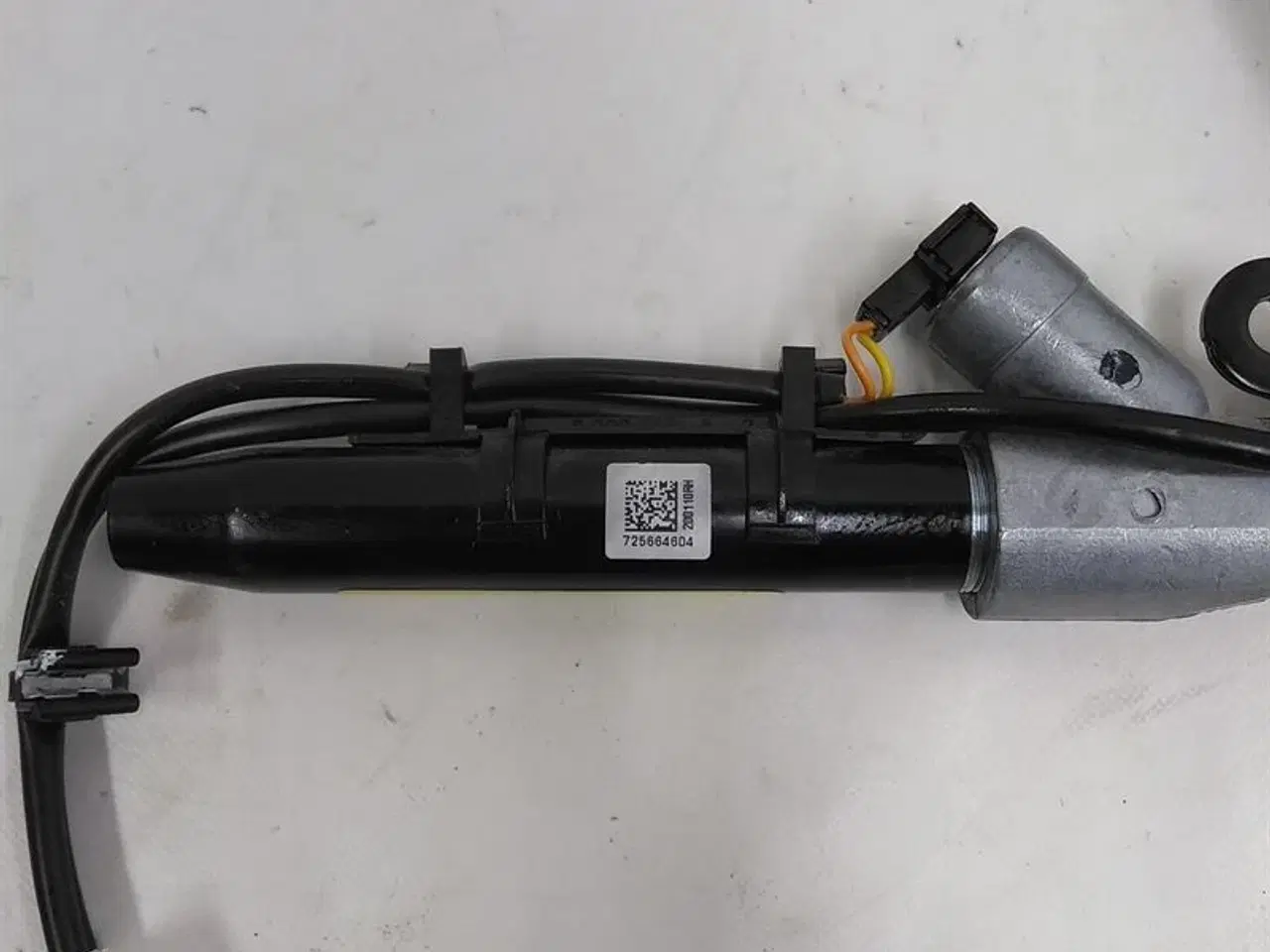 Billede 4 - Sikkerhedssele-lås med selestrammer for H.-side B72117256646 BMW X3 (F25) X4 (F26)