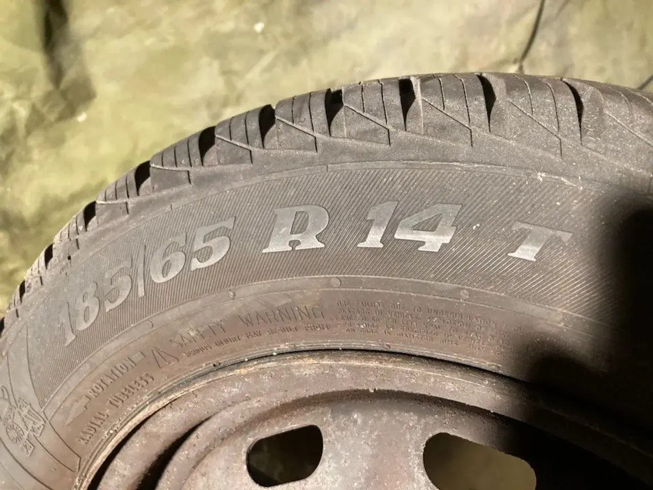 Billede 2 - 14" dæk og stålfælge 4stk (helårsdæk)