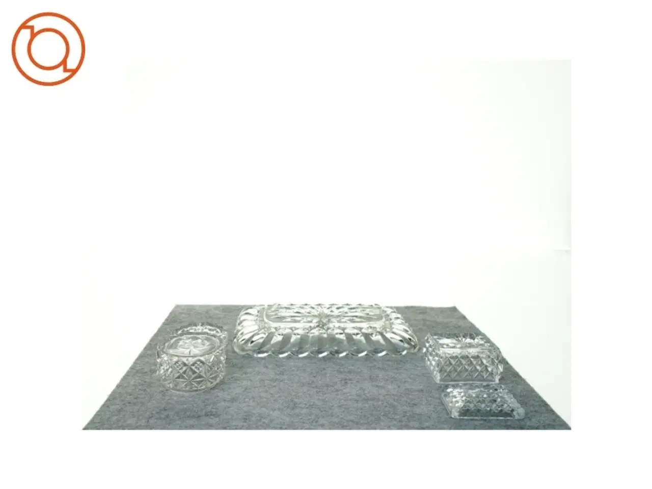 Billede 3 - Glasservice i krystal (str. 22 x 14 cm 7 x 5 cm 6 x 4 cm)