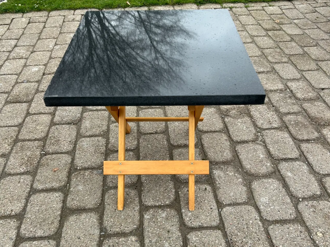 Billede 6 - Klappebord med granit plade