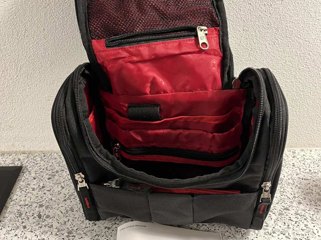 Billede 4 - Toilettaske fra Wenger 