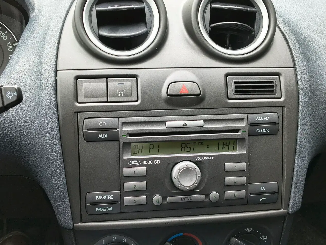 Billede 9 - Ford Fiesta 1,3 Ambiente 70HK 5d