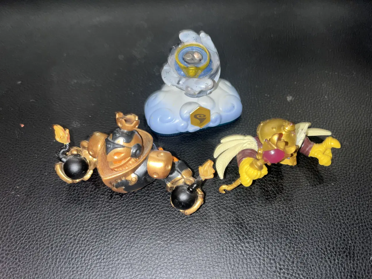 Billede 2 - Skadet skylanders figurer