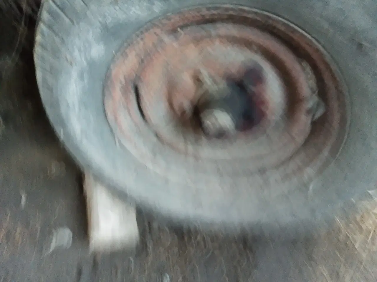 Billede 1 - 4 hjulet vogn model Tranbjerg altid stået inde.