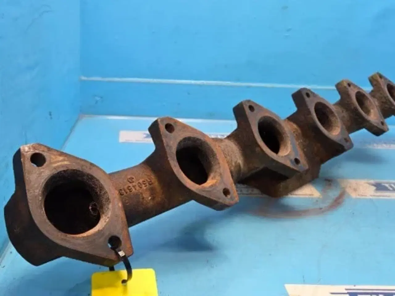 Billede 4 - John Deere 6125HZ001 Udstødningsmanifold R116838