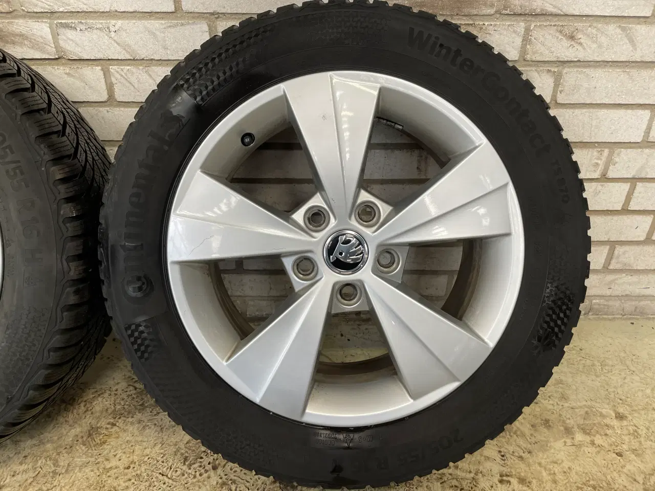 Billede 5 - 16 Skoda Octavia 205/55r16 Ref.P7 vinter