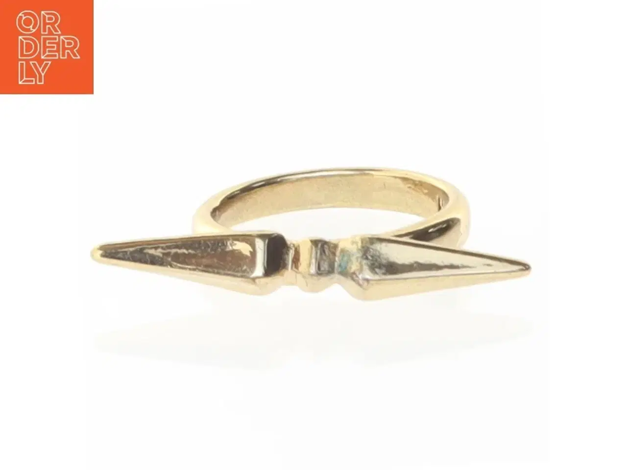 Billede 1 - Ring med vingedesign fra Pilgrim (str. 50 mm)