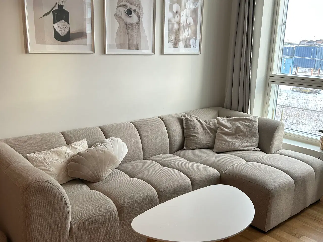 Billede 1 - Beige sofa med chaiselong