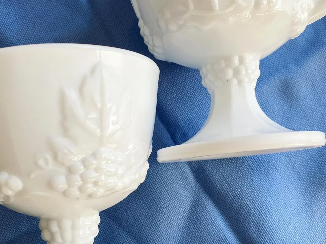 Billede 4 - Sukker og fløde, opalineglas på fod, m druer og blade, sætpris