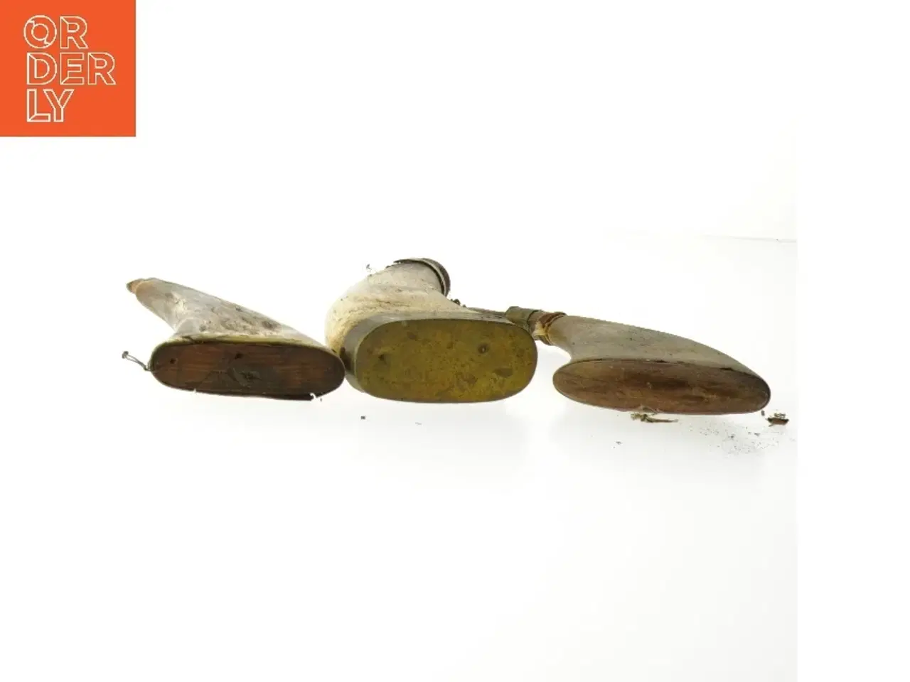 Billede 3 - Tre antikke krudthorn (str. 21 cm)