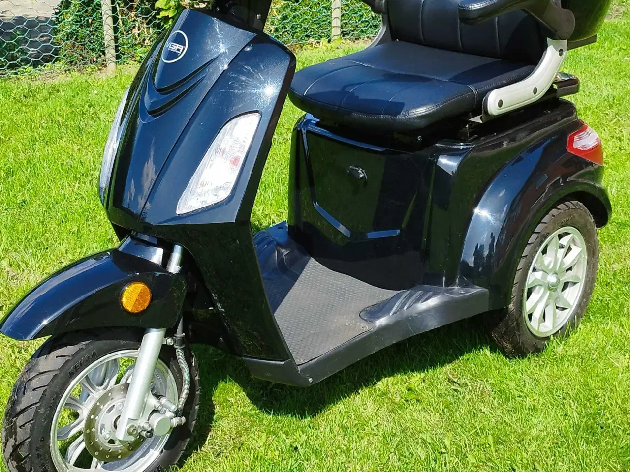 Billede 1 - VGA SCOOTER Tres 3 hjulet 