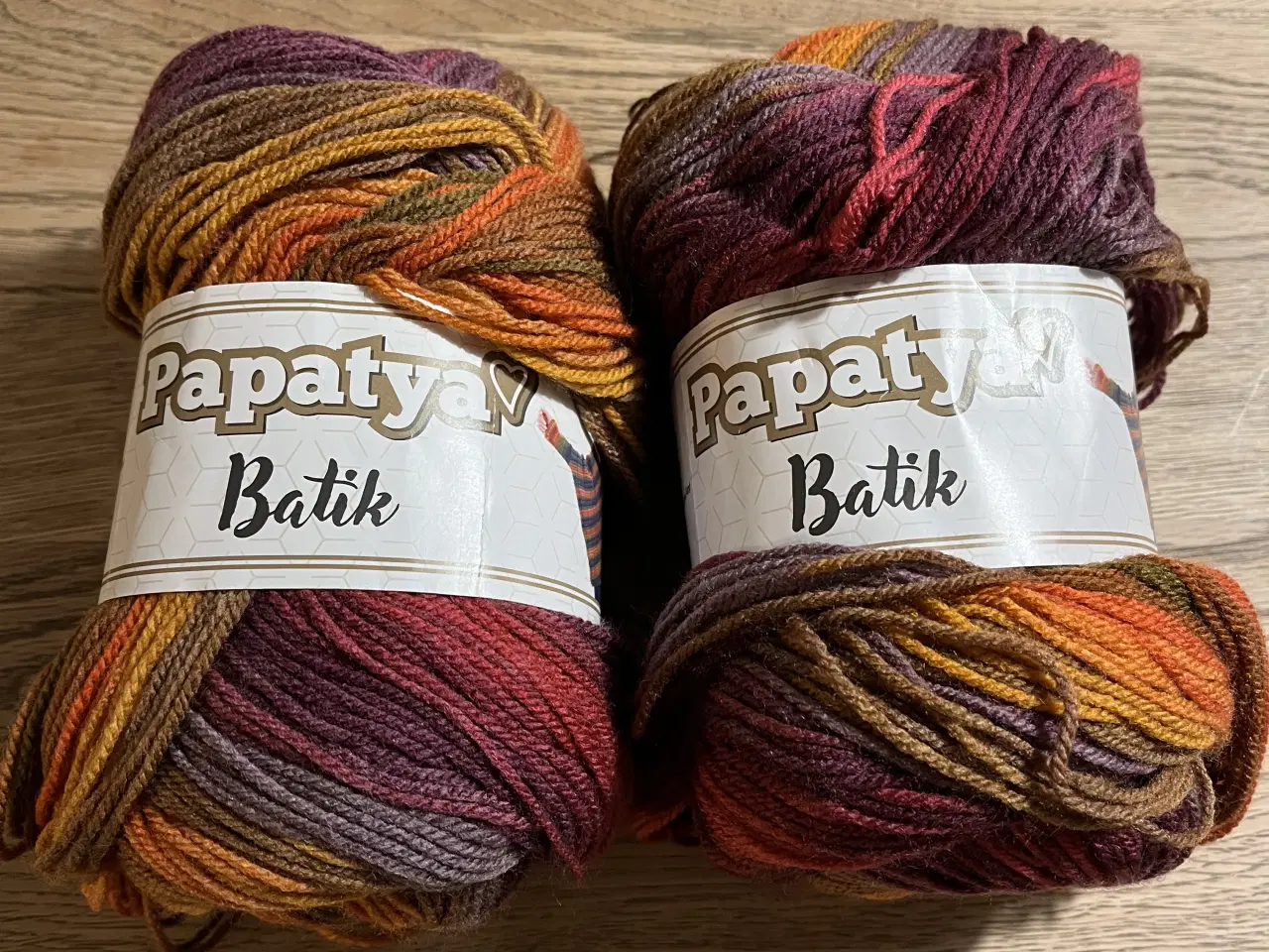 Billede 1 - 2 nøgler garn