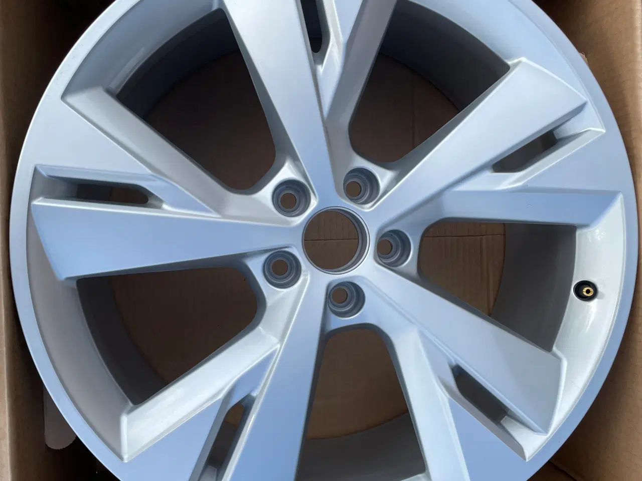 Billede 2 - Audi Q4 20" - 5-Y-eget design (8J x 20" / 9J x 20"