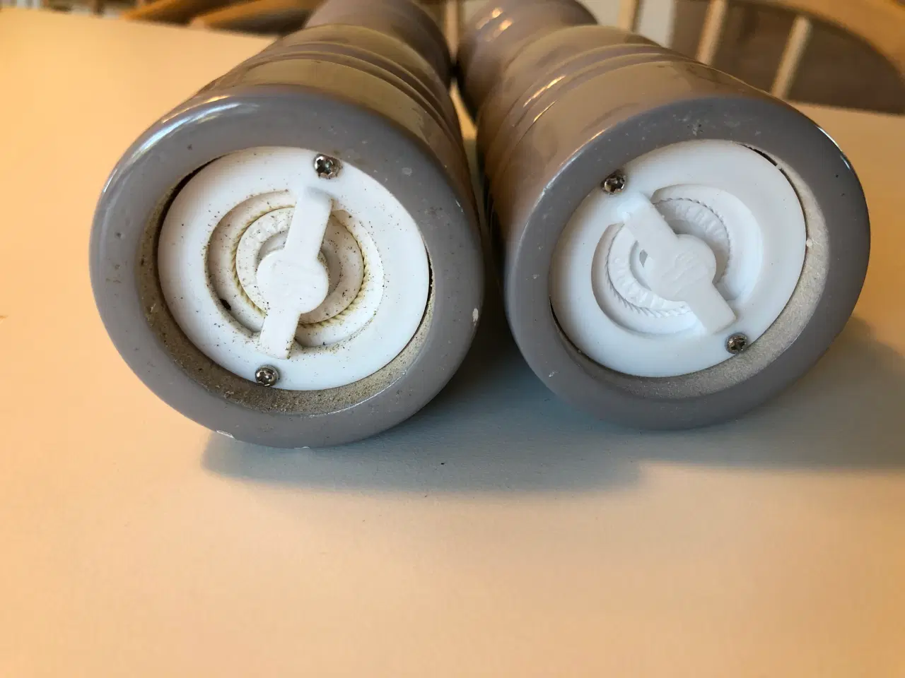 Billede 6 - Salt og peber kværn i blank grå