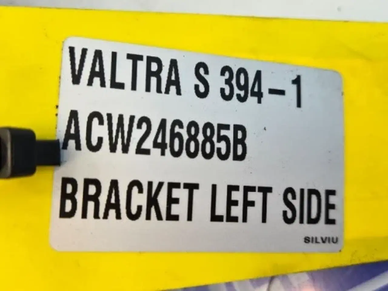 Billede 5 - Valtra S394 Beslag L.  ACW246885B