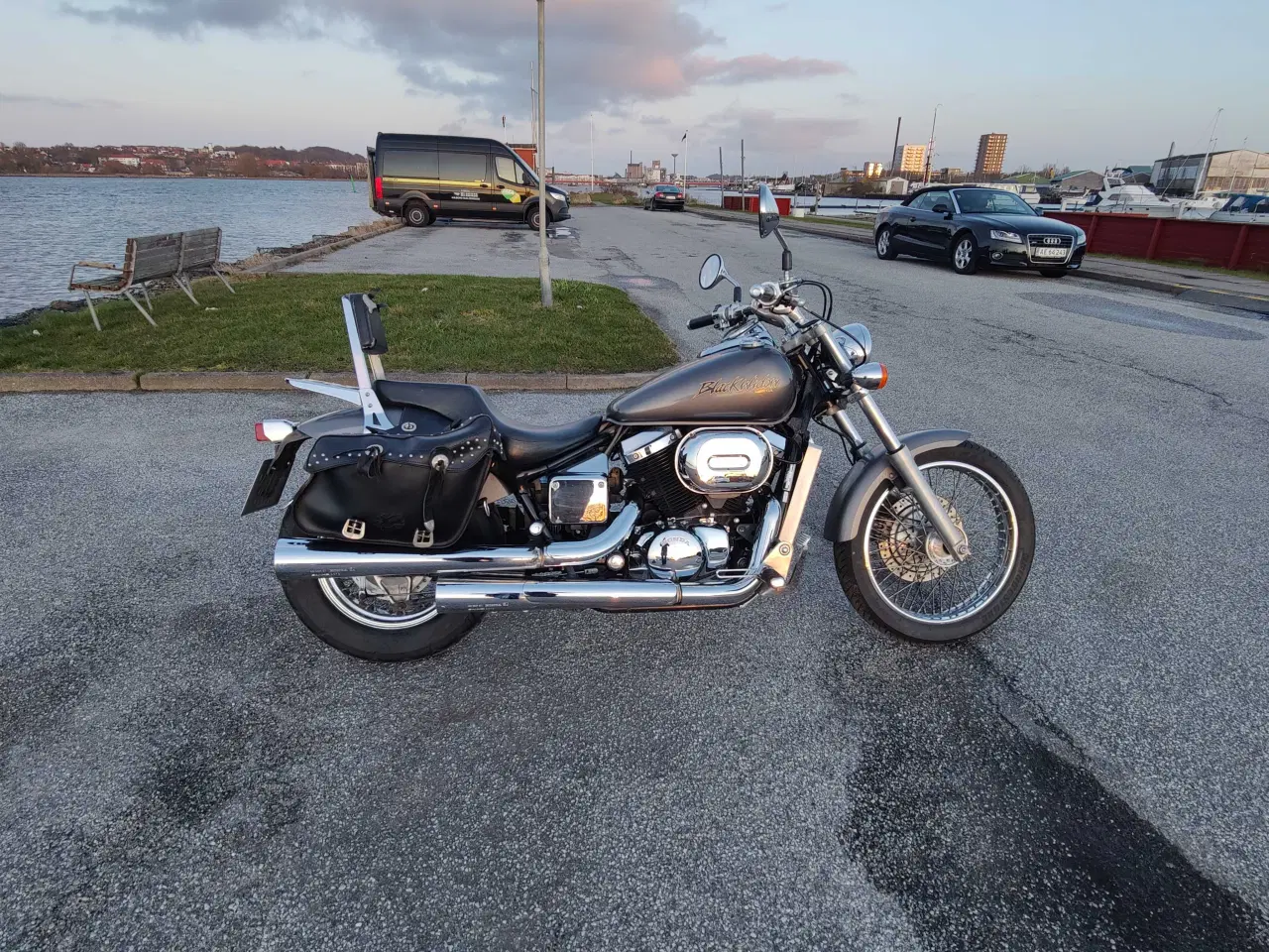 Billede 2 - Honda VT 750 Black widow