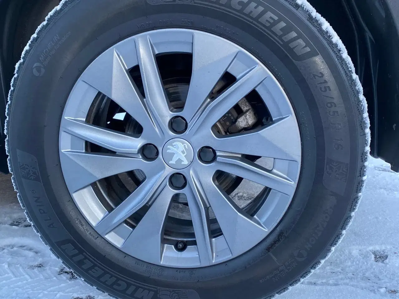 Billede 14 - Peugeot 2008 1,5 BlueHDi 130 Allure EAT8