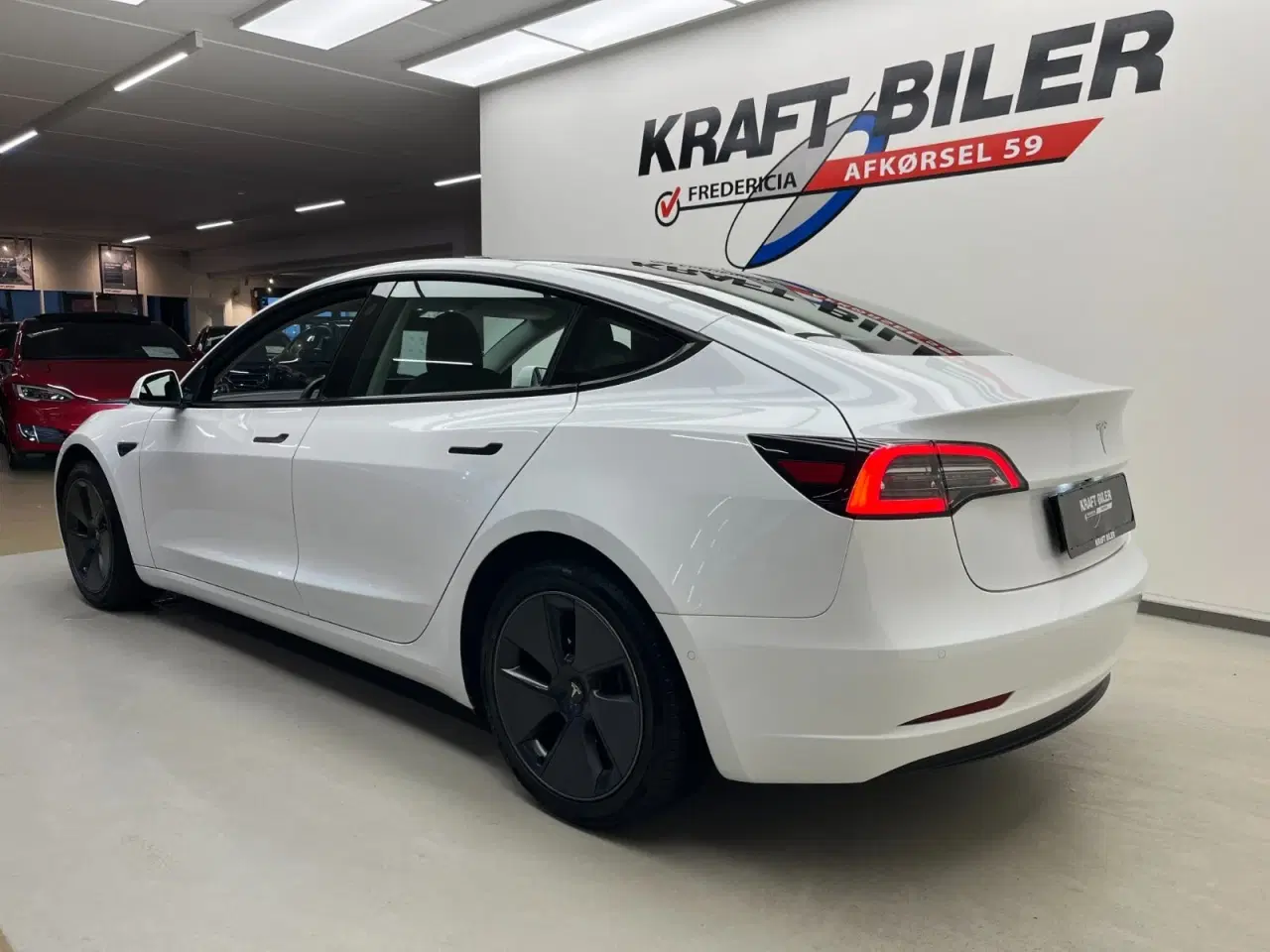 Billede 3 - Tesla Model 3  Standard Range+ RWD