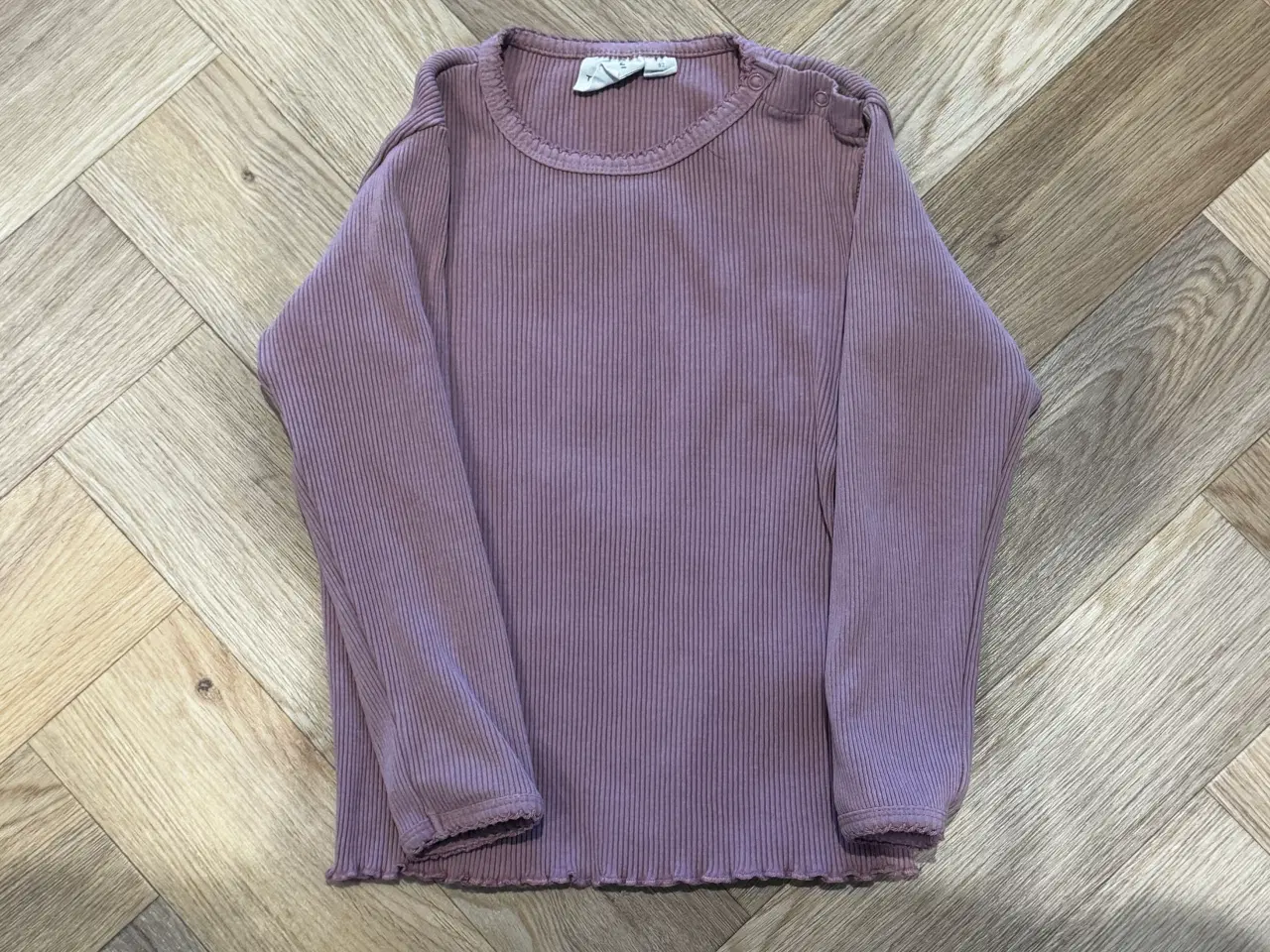 Billede 1 - Bluse str. 92