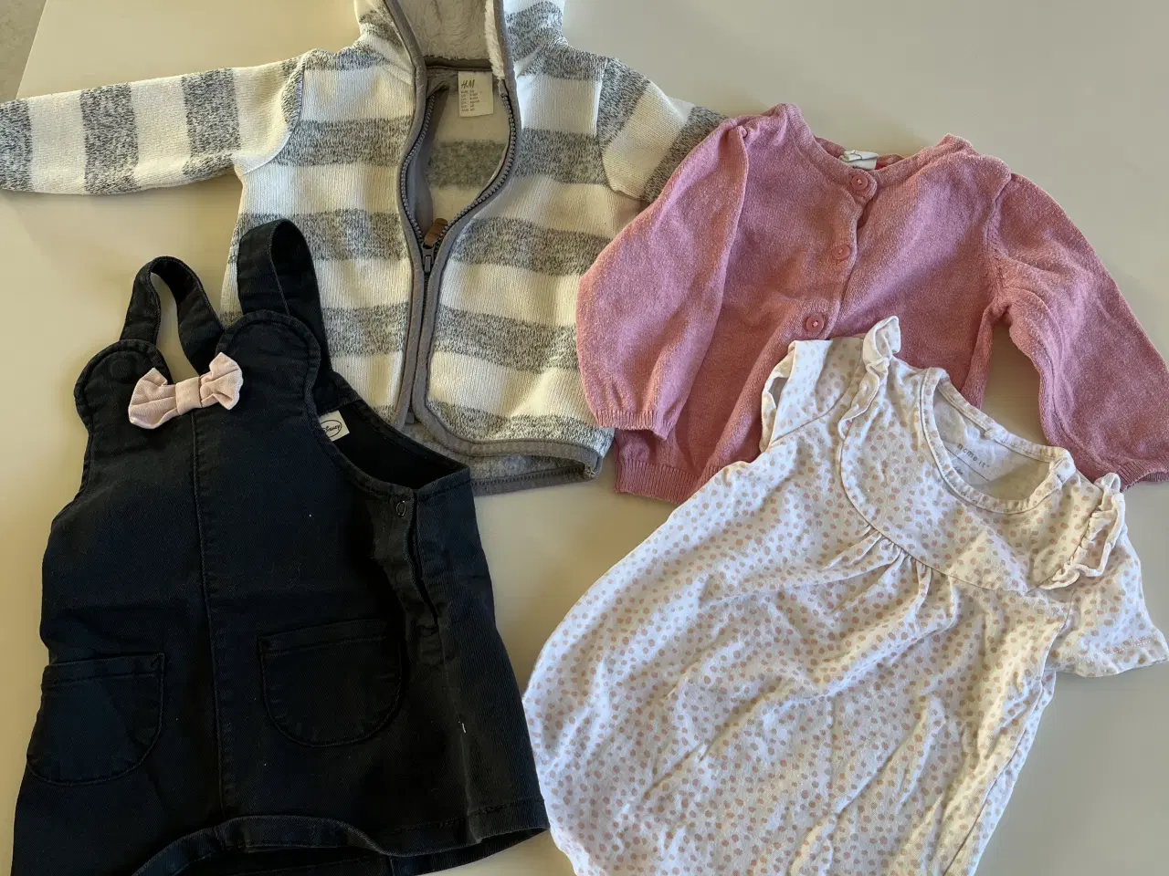 Billede 2 - Baby tøj størrelse 68