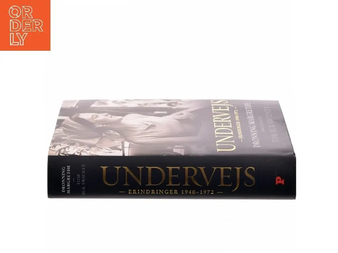 Billede 2 - Undervejs : erindringer 1940-1972 af Margrethe II (Bog)