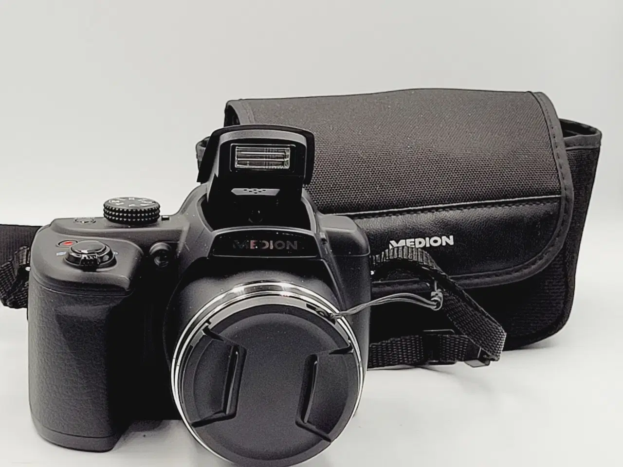 Billede 1 - ⭐️· Digitalkamera: Medion MD 86929 - 20 megapixel