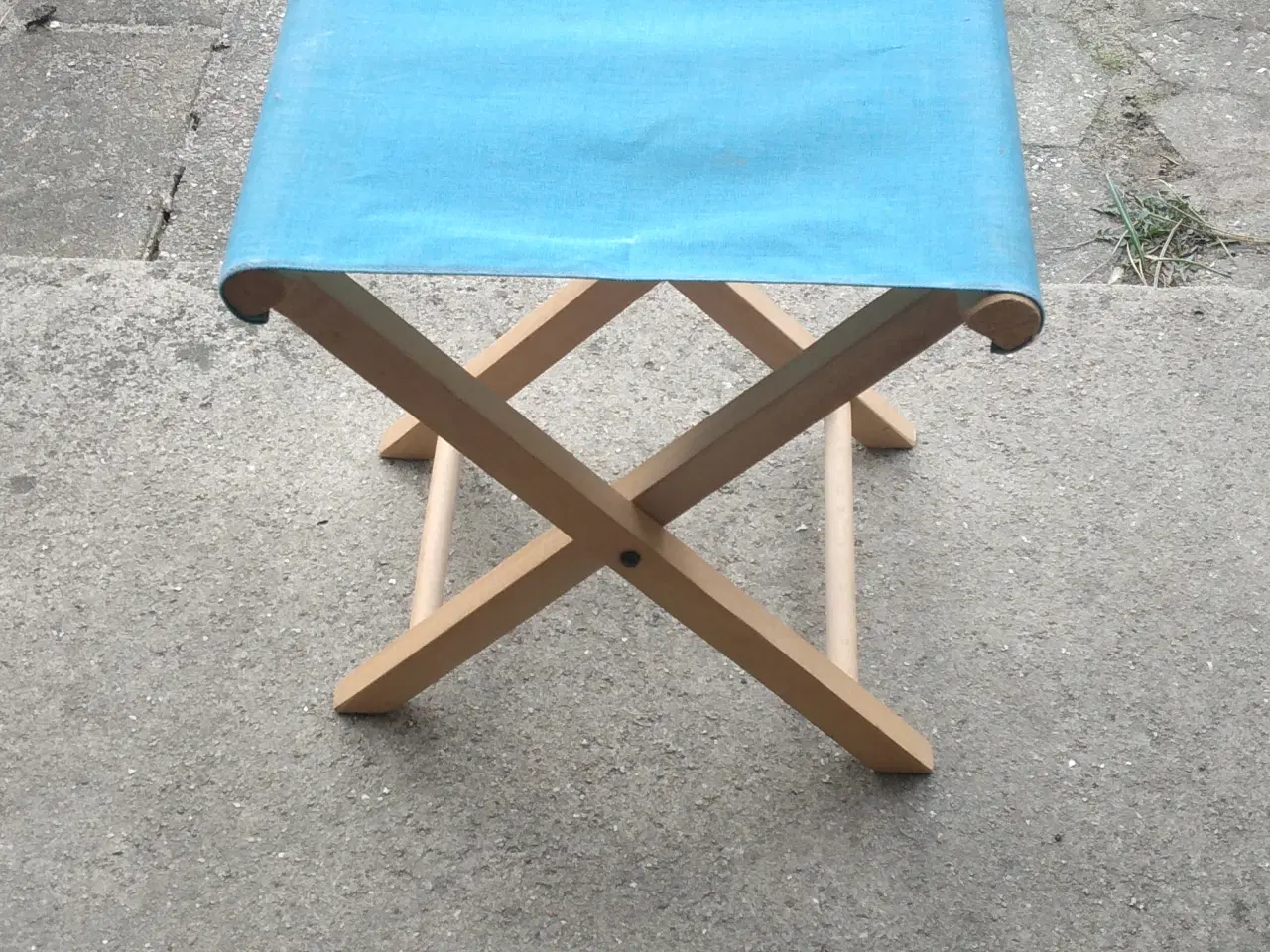 Billede 10 - SOLGT   Børnemøbler - bord, stol, kaffestel, tavle