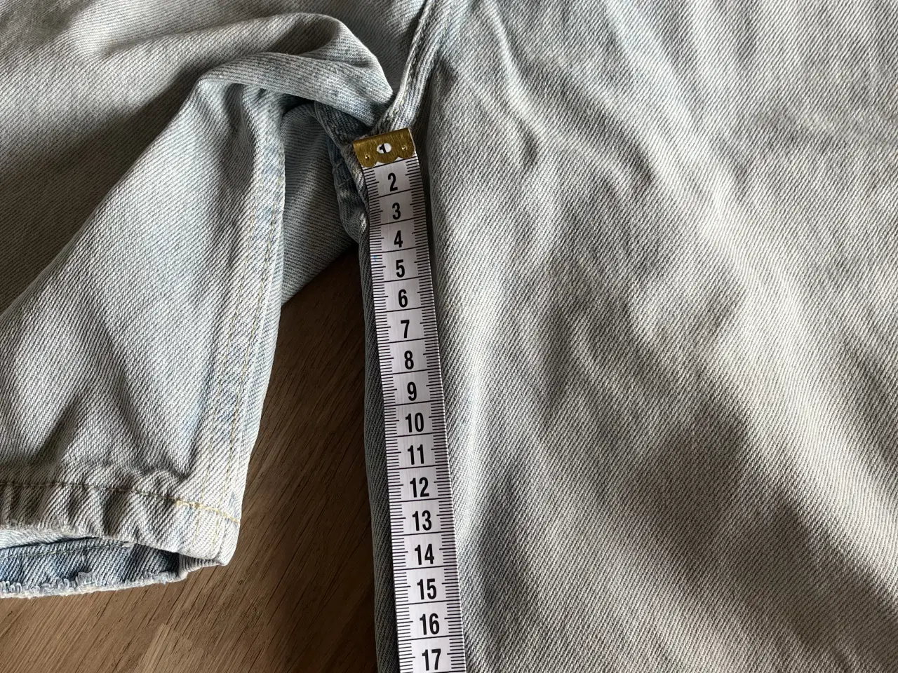 Billede 5 - Denim shorts str. 152