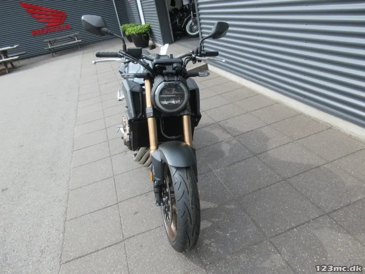 Billede 3 - Honda CB 650 R MC-SYD BYTTER GERNE  5 ÅRS  GARANTI