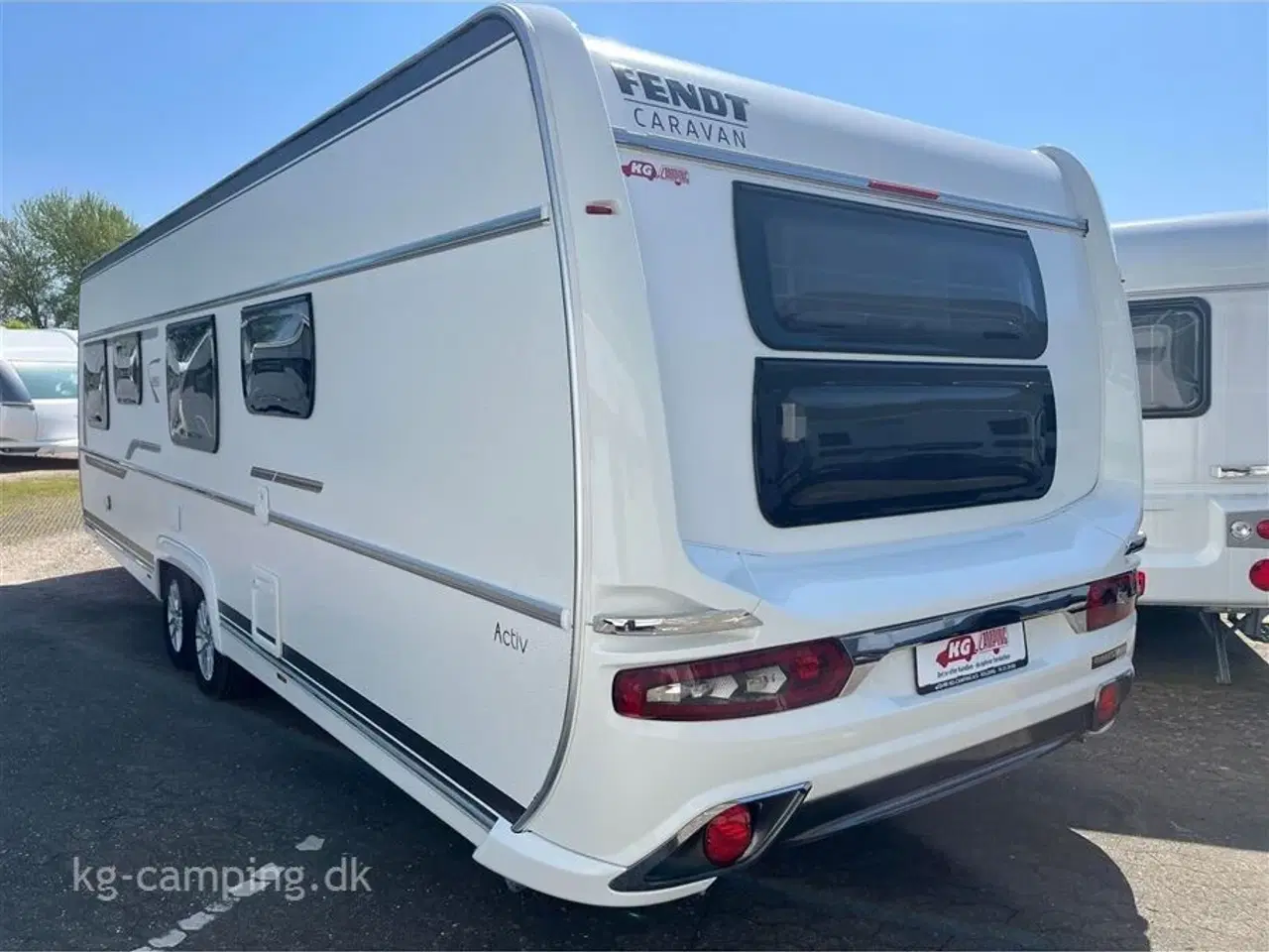 Billede 2 - 2021 - Fendt Bianco Activ 720 SKDW   utroligt velholdt vogn til den store børnefamilie. Få et godt tilbud på nyt telt til denne vogn.