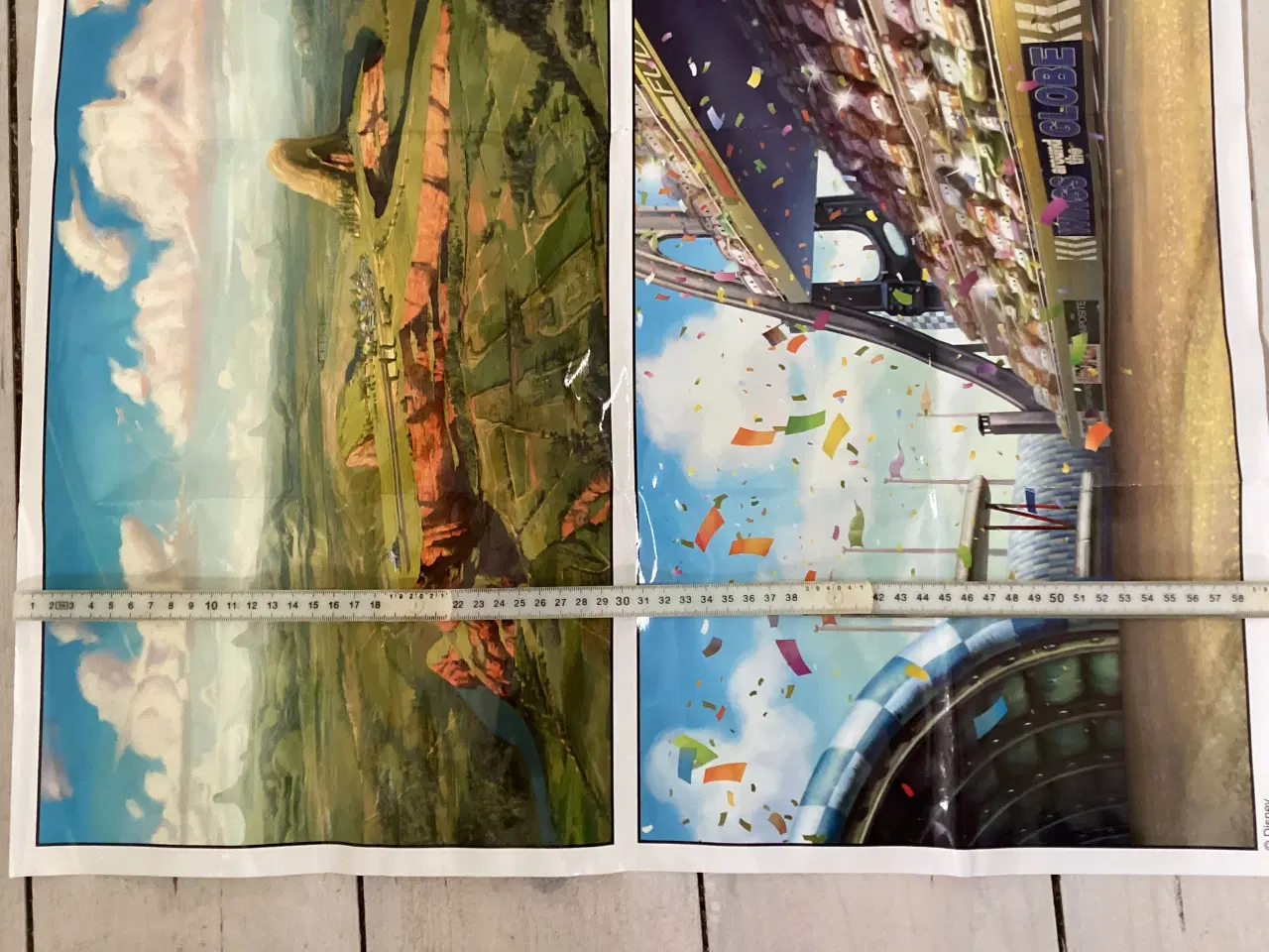 Billede 7 - Disney bog “Flyvemaskiner” med legeplade og flyver