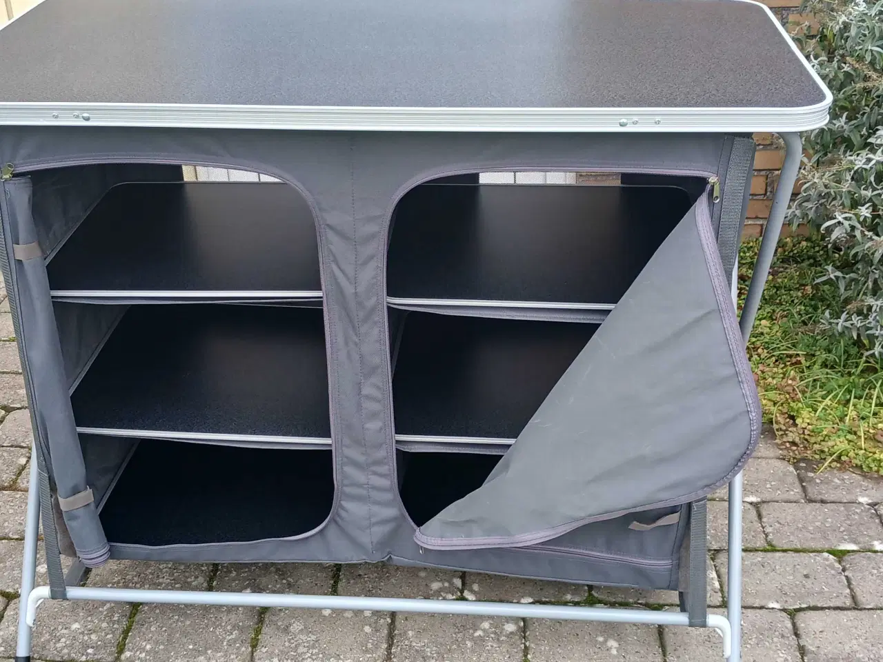 Billede 2 - Wecamp campingskab grå 