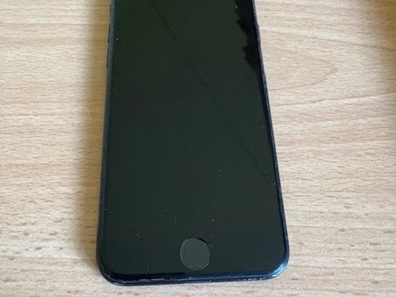 Billede 3 - iPhone 7 sort uden ridser eller brugstegn