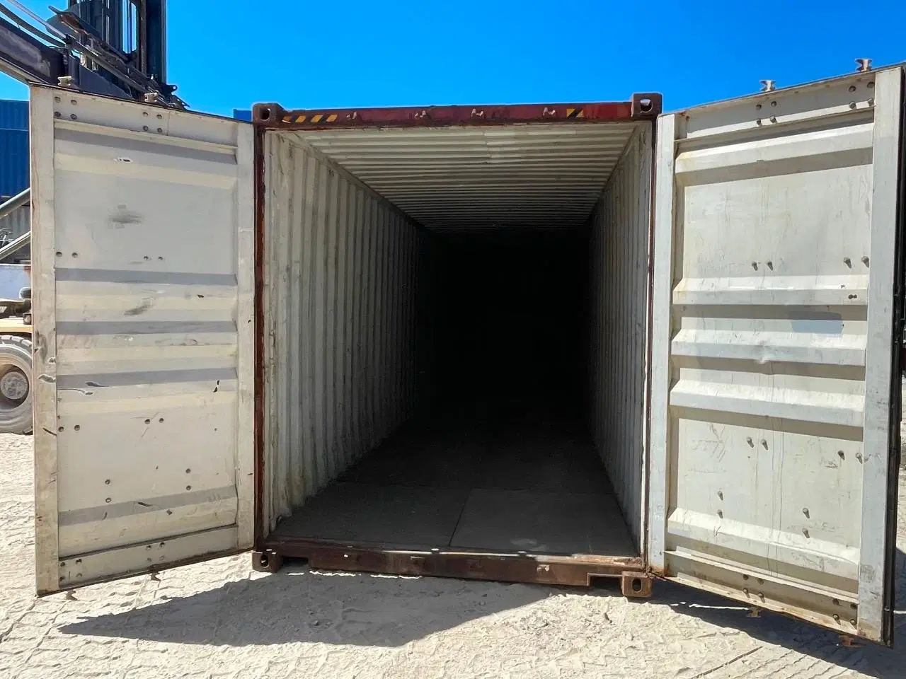Billede 3 - 40 fods HC Container Står i Hvidovre 