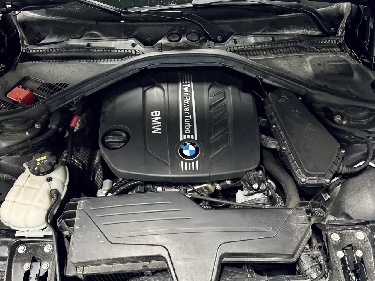 Billede 14 - BMW 316d – Velholdt, økonomisk og køreglad