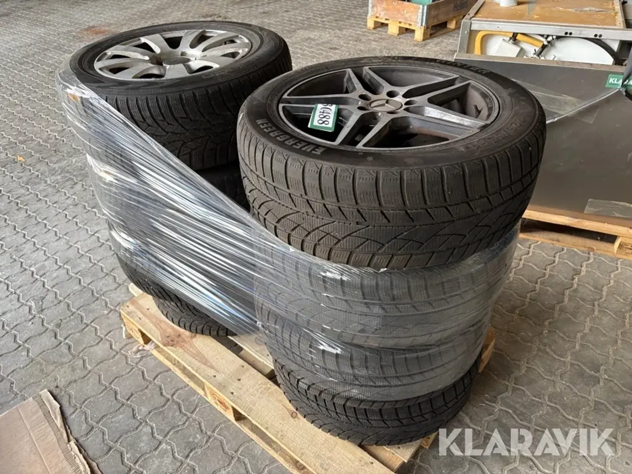 Billede 3 - Alufælge med dæk Mercedes AMG Evergreen Nokian 225/55R17 og 255/60R16