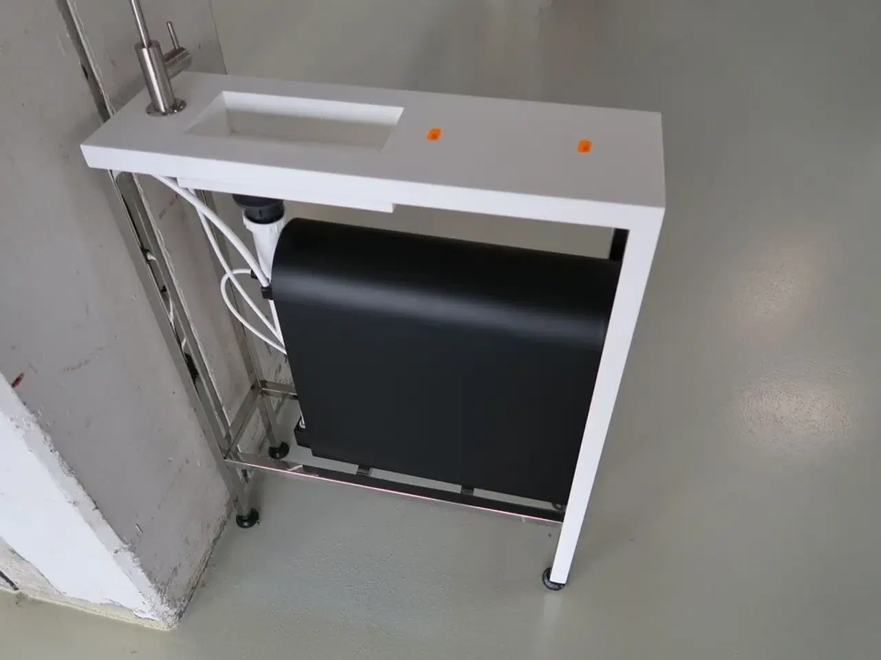 Billede 4 - Vanddispenser ONE med armatur