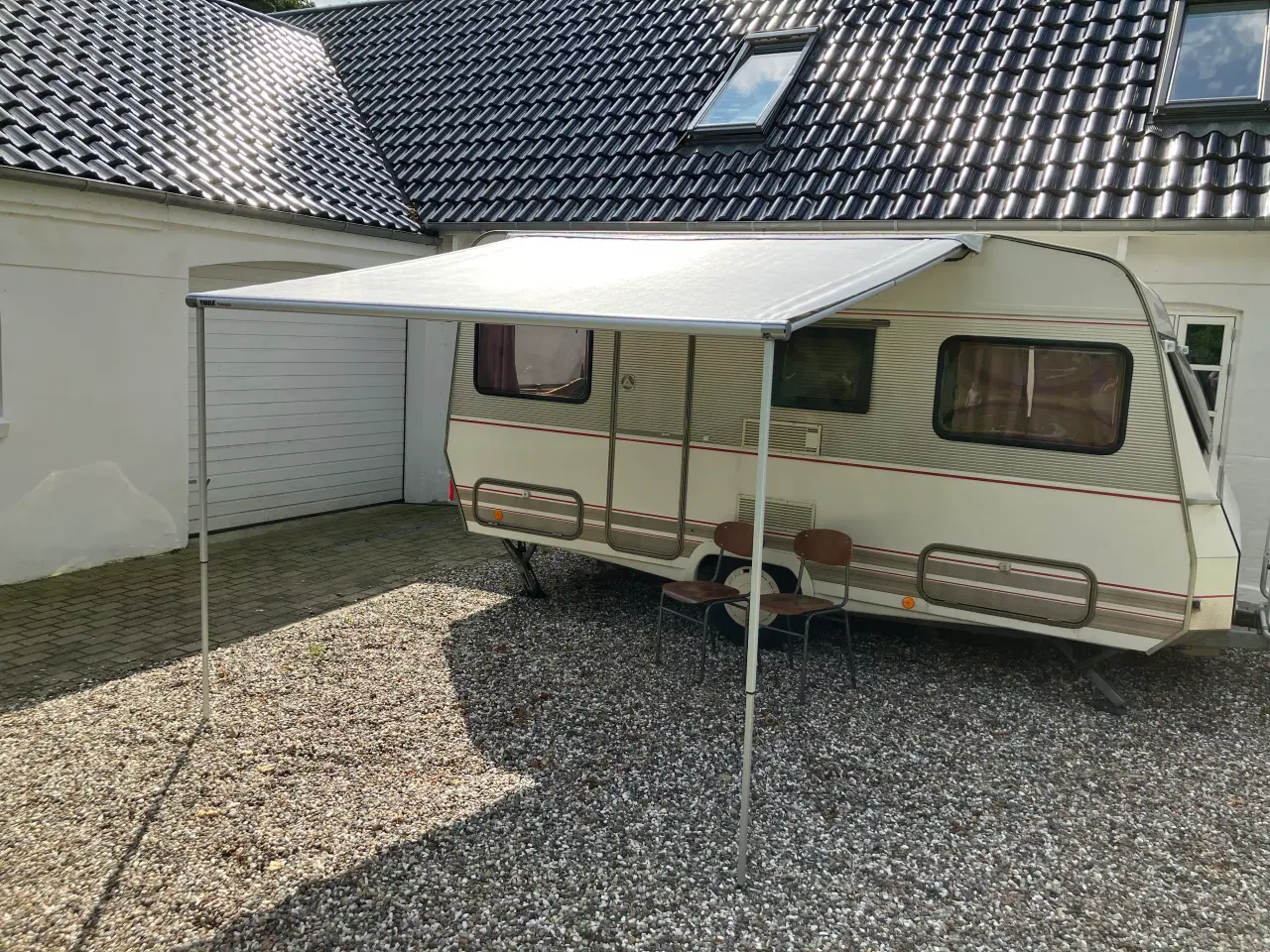 Billede 1 - Thule Omnistor 1200 markise 3m bred,med 2 sider 