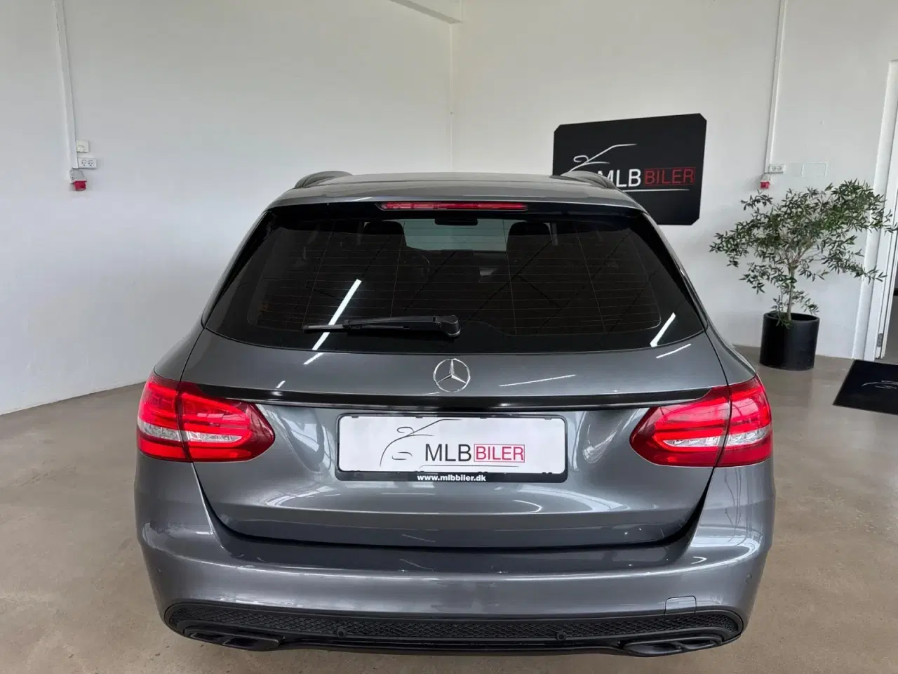 Billede 5 - Mercedes C200 2,0 AMG Line stc. aut.